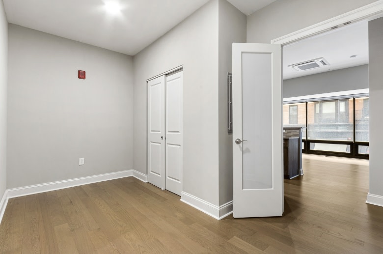 1300 Chestnut Street Image 32