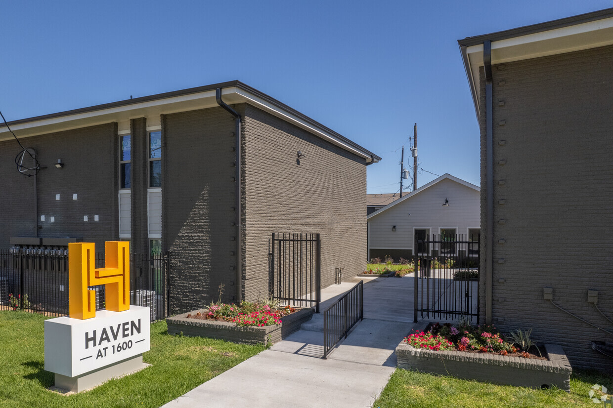 Haven at 1600 Image 2