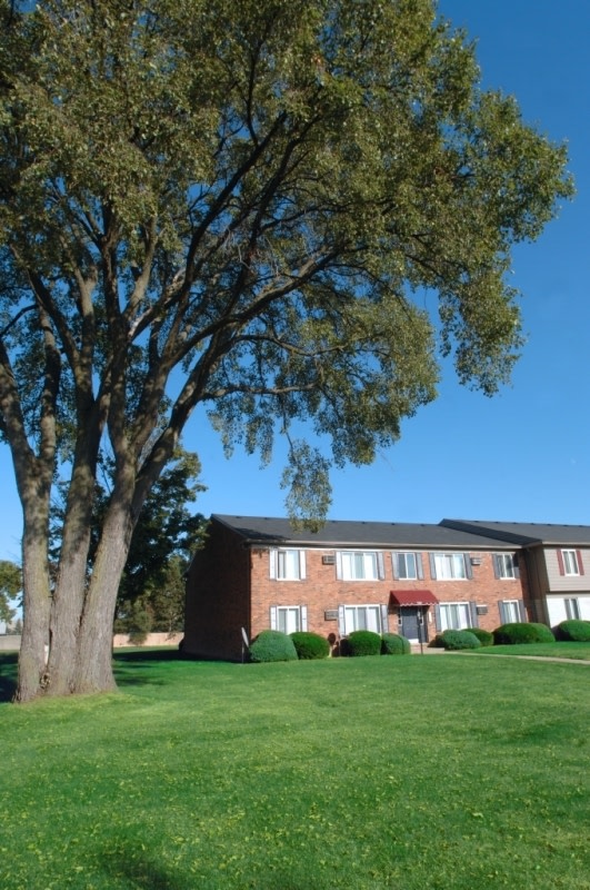 Chatsford Village Image 6