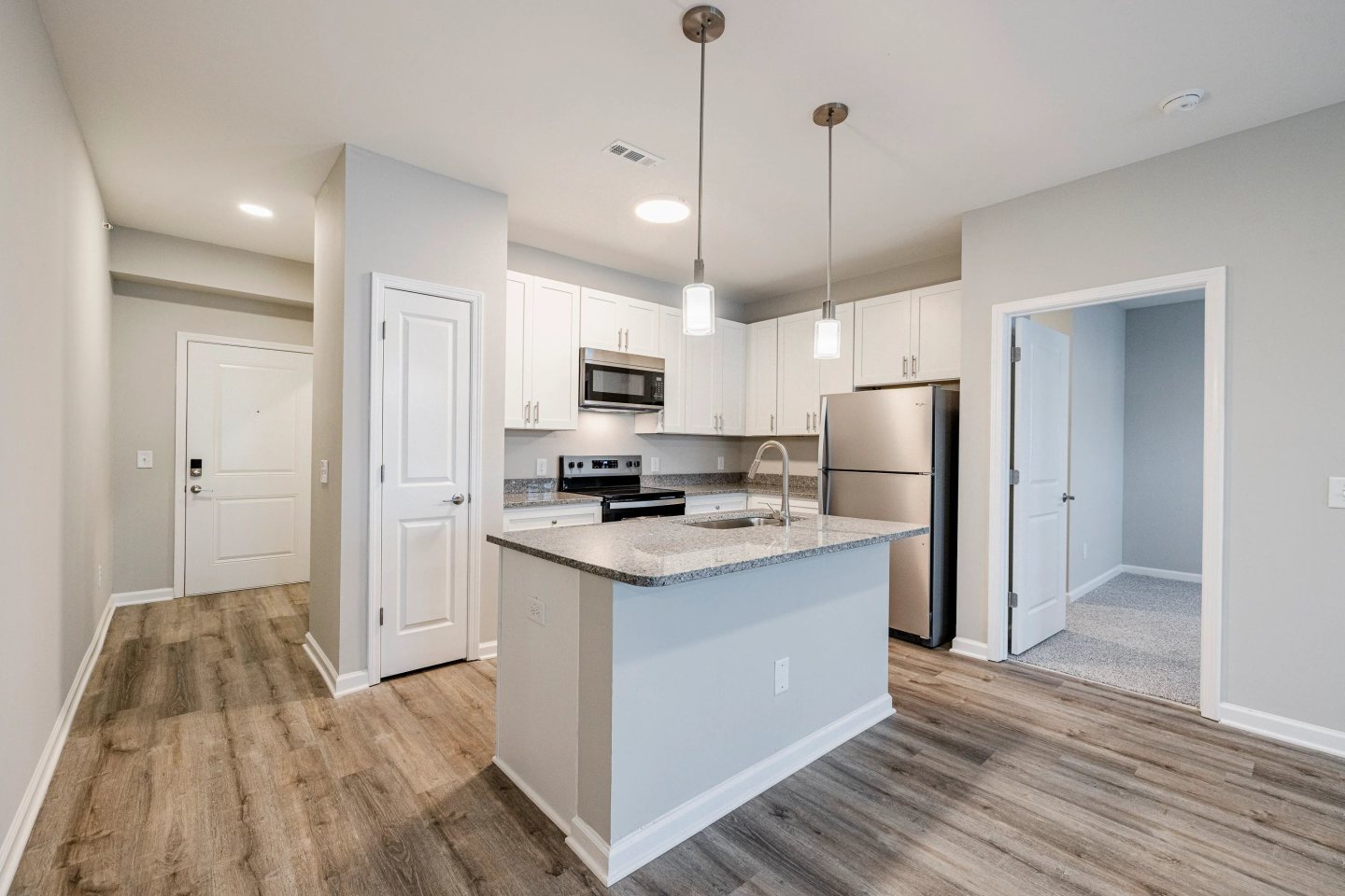 Parkway at 31 Apartments Image 3