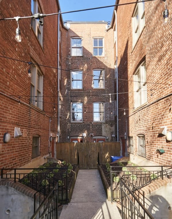 U Street Apartments Image 26
