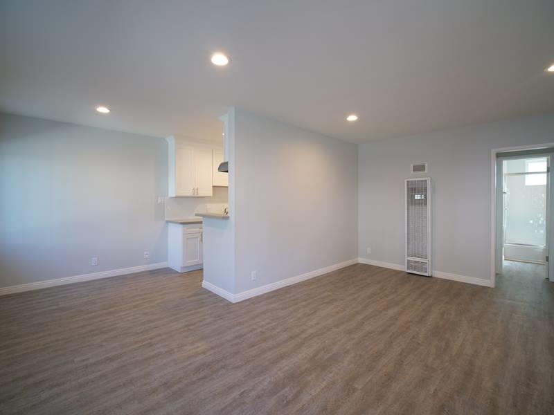 11424-11428 Killion St Image 7