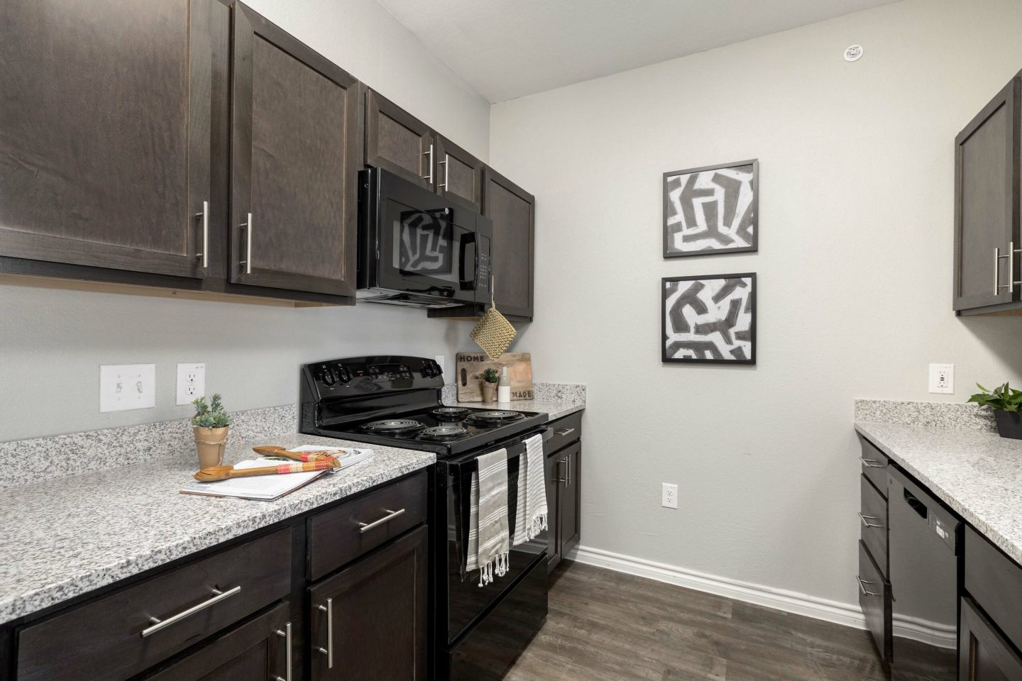Riverstone Apartments - Affordable Housing Image 5