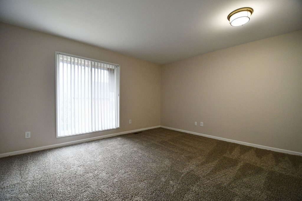 Regency Park Apartments Image 11