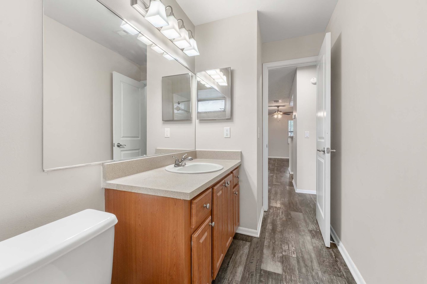 Avery Place Villas Image 31