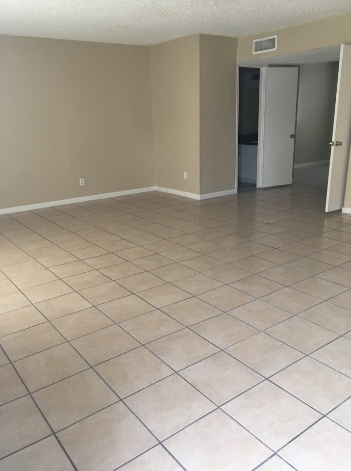 Avalon Village Townhomes Image 12