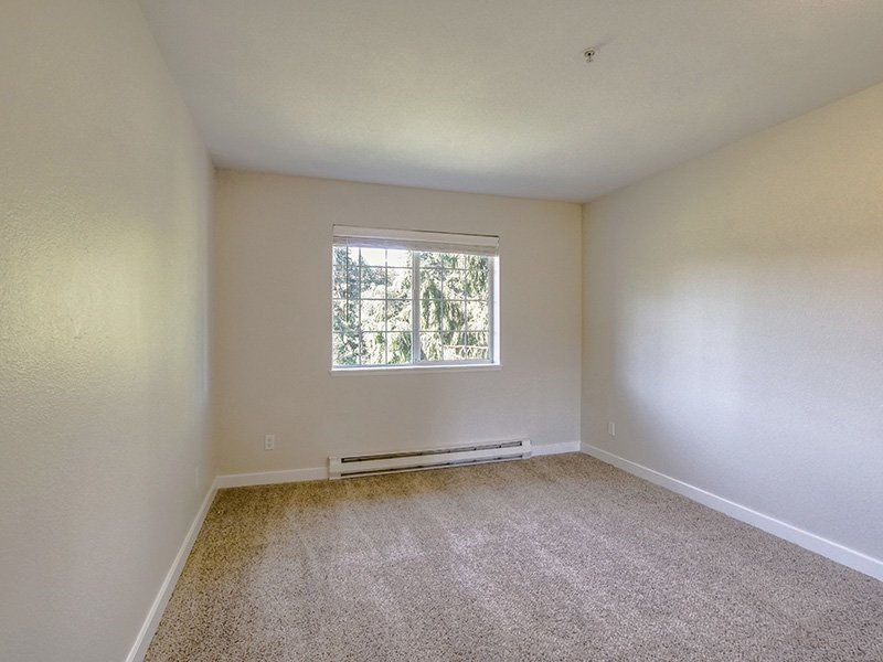 Creekside Village Image 35