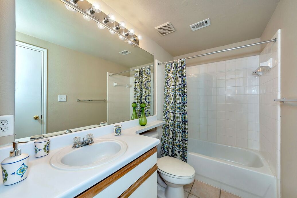 Saddle Brook Apartments Image 36