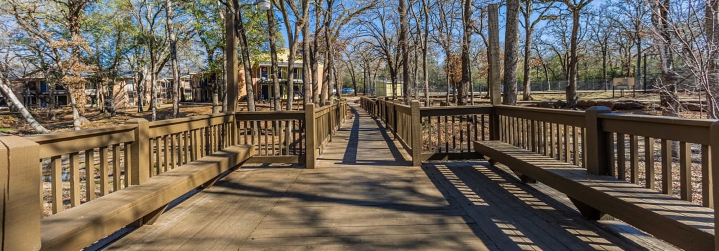 The Retreat at 2818 Image 11