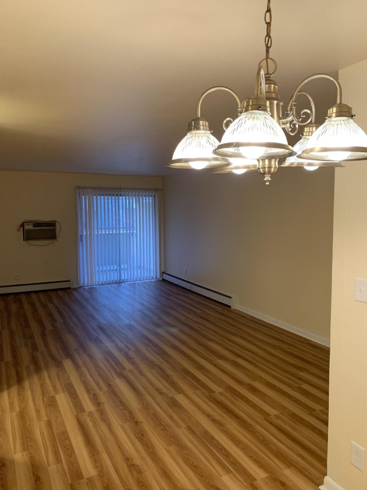 Parkview Manor Image 1