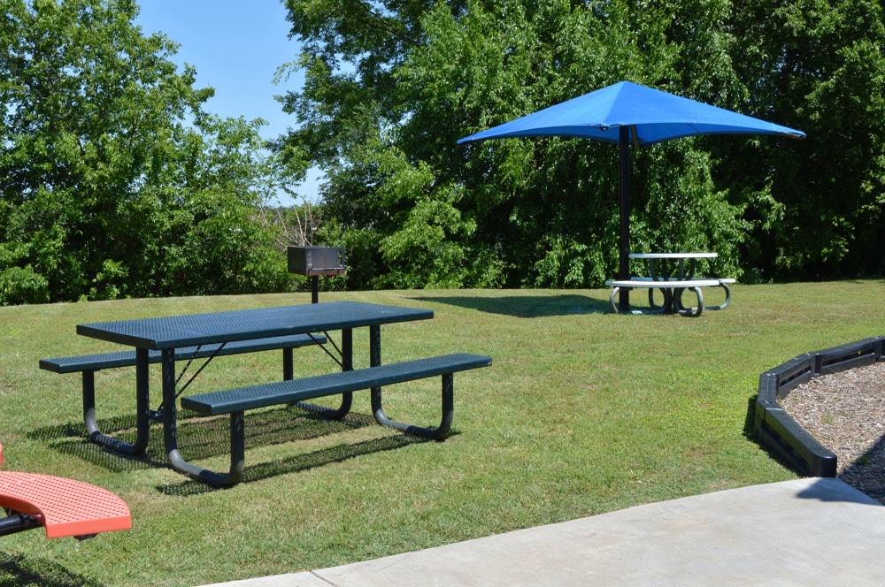 Country Village of Bonham Image 17