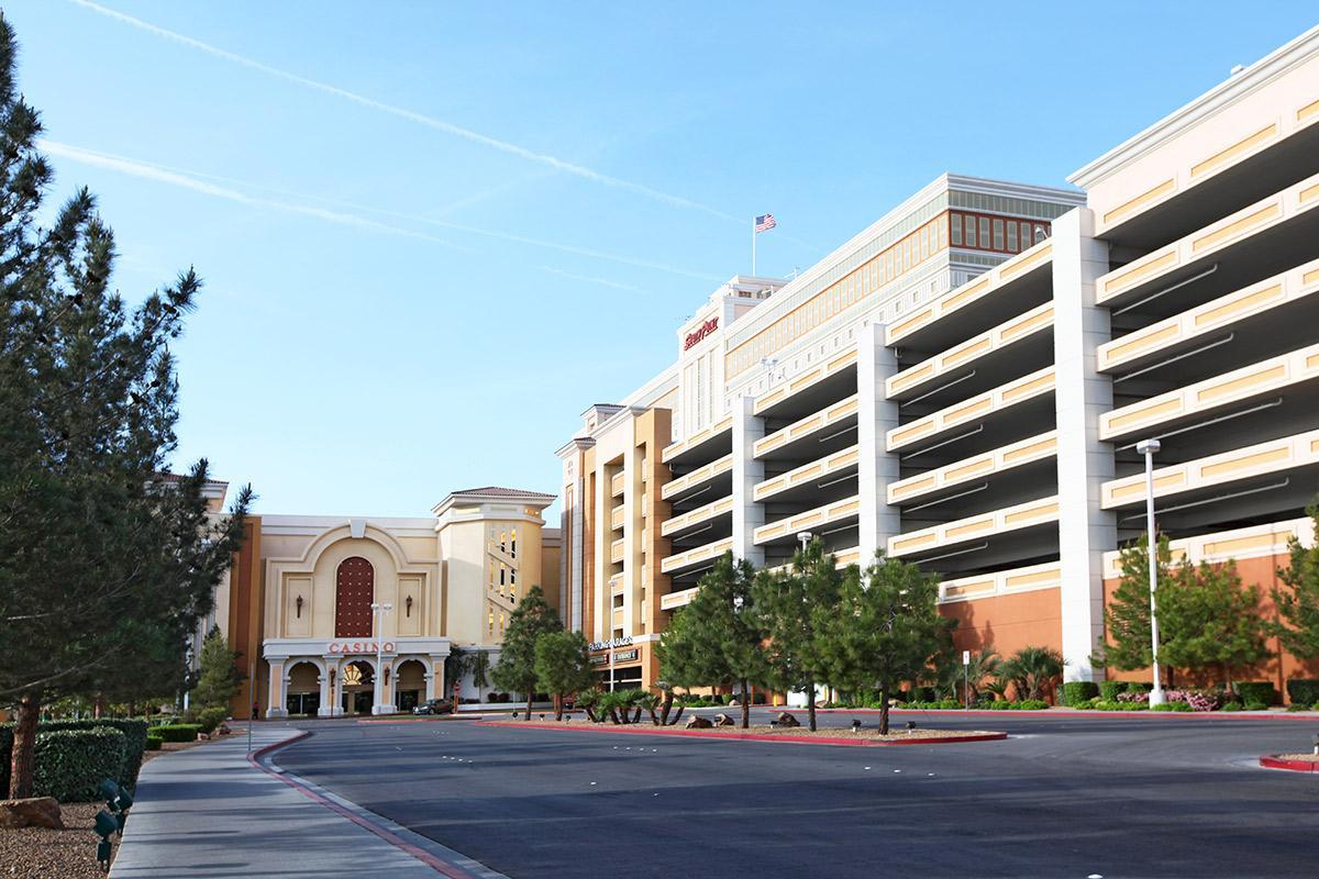 Desert Meadows Image 37
