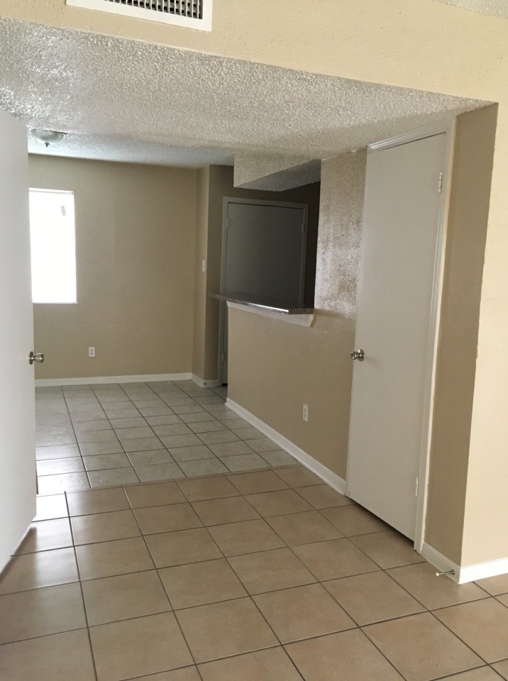 Avalon Village Townhomes Image 10