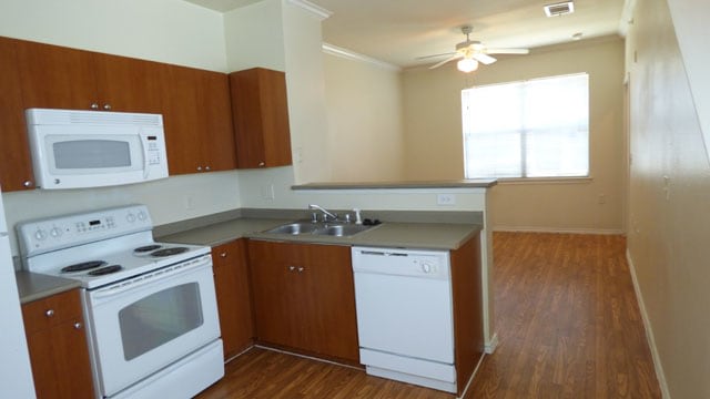 Reese Court Villas Image 3