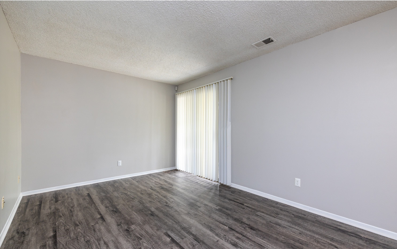 Emerald Hills Apartments Image 9