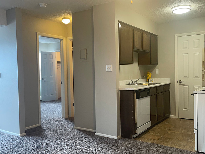 Spring Creek Apartments Image 5