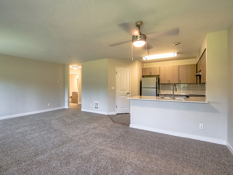 Creekside Village Image 30