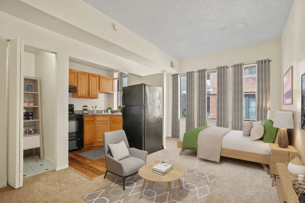 R Street Apartments Image 8