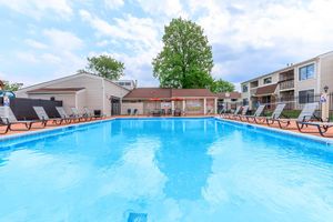 Peppermill Village Image 40