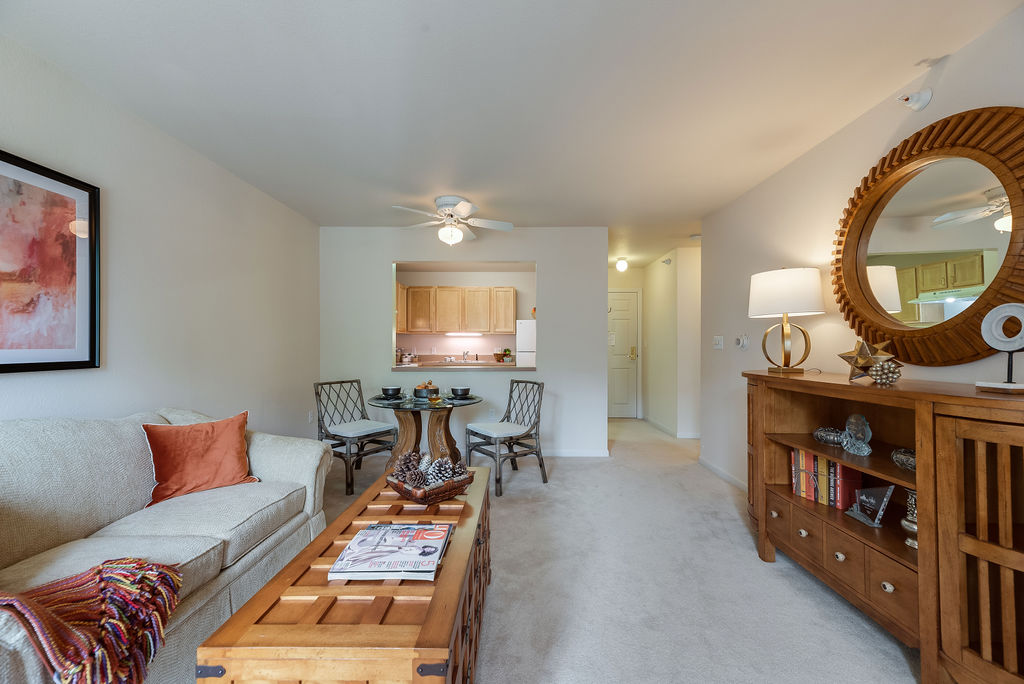 Elmhaven Manor - Senior Living Image 10
