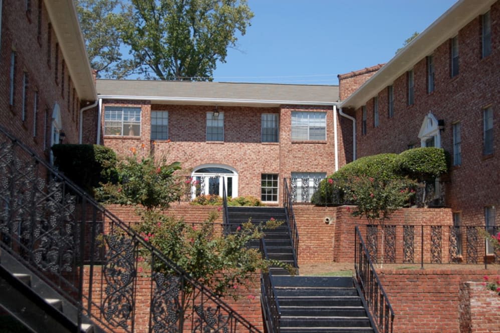 Windsor Hall Image 9