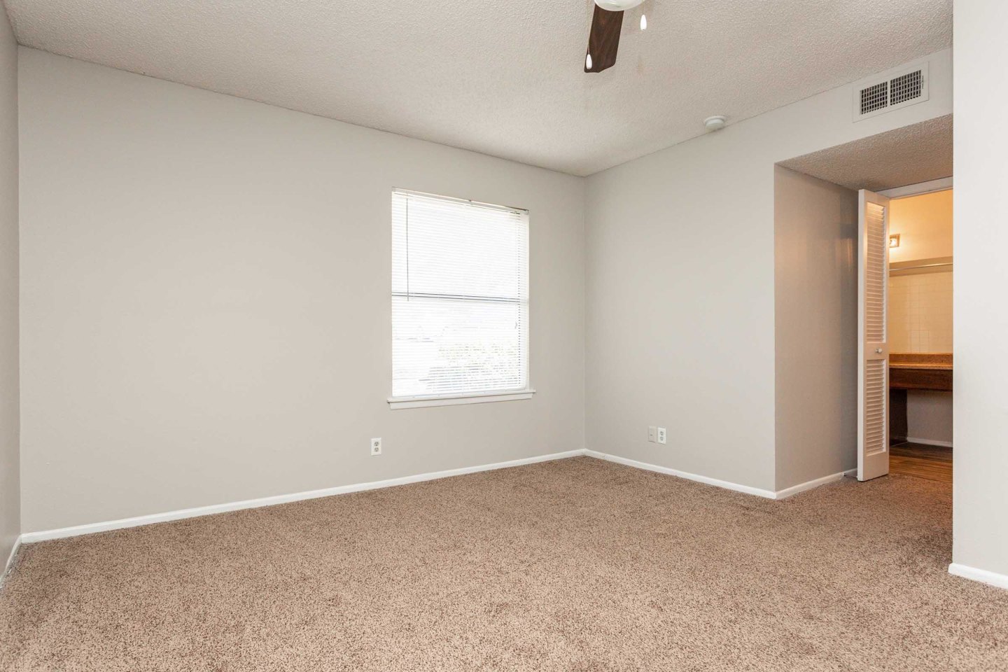 Songbird Apartments Image 4