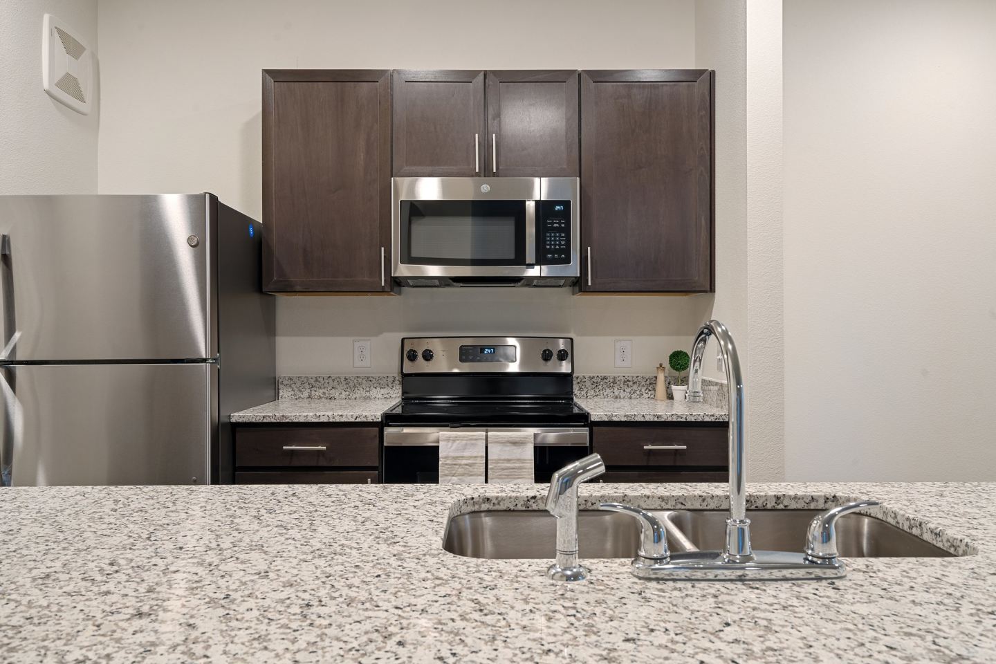 Gala at Waxahachie - Affordable Housing Image 3
