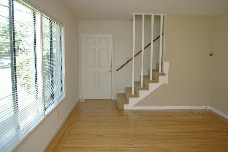 Linvale Townhomes Image 5