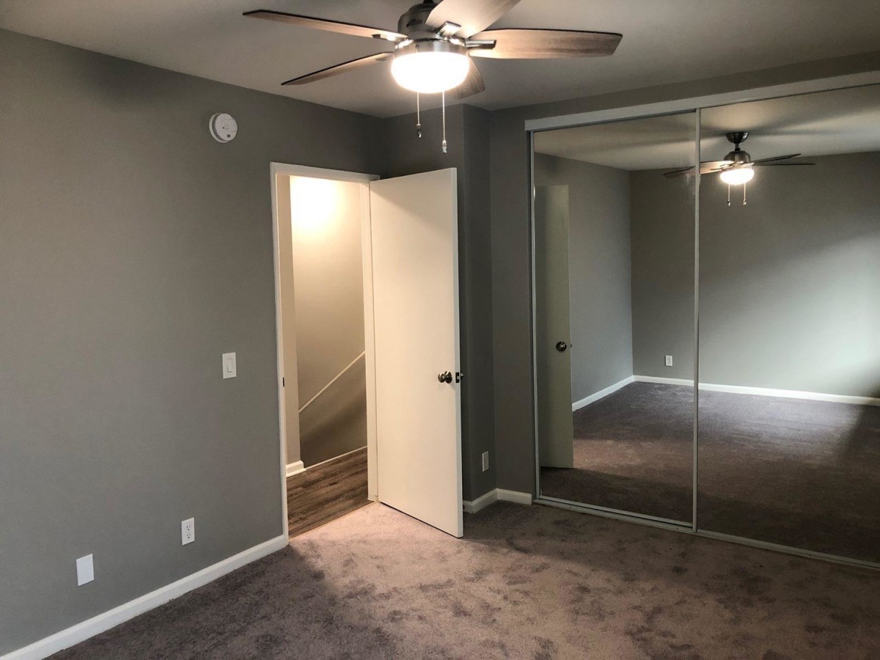 Las Casitas Apartments Image 9
