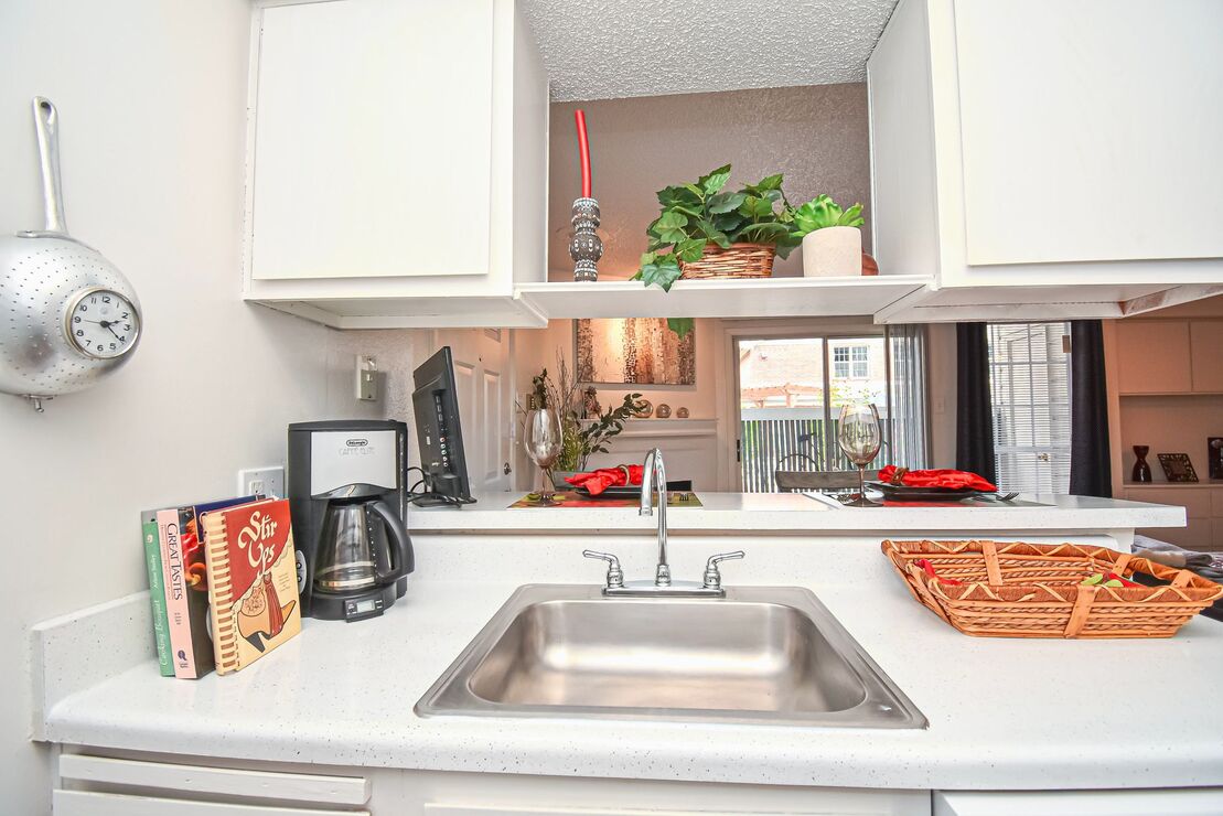 Centerpoint Apartments Image 20