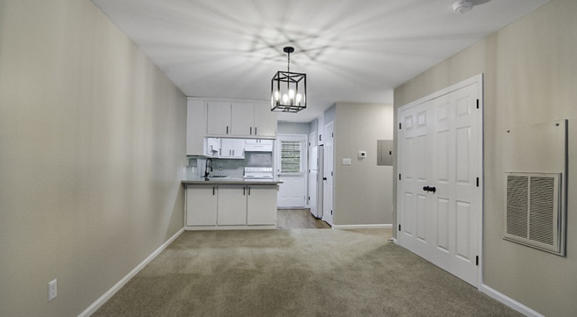 Edgewood Apartments Image 6