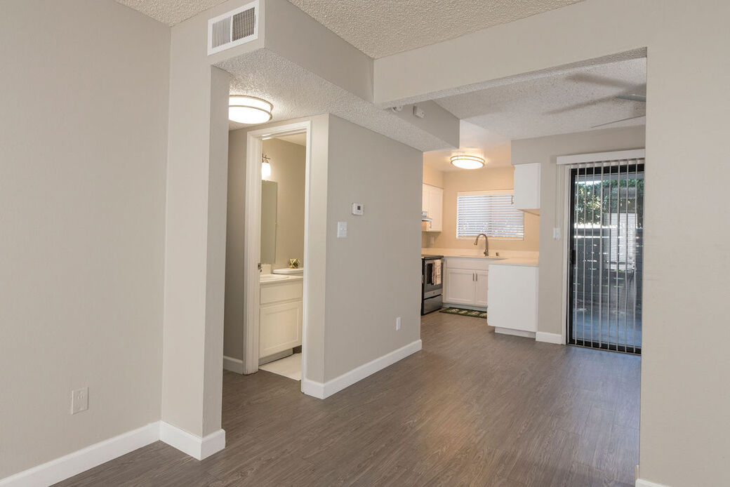 Waverly Flats Image 12