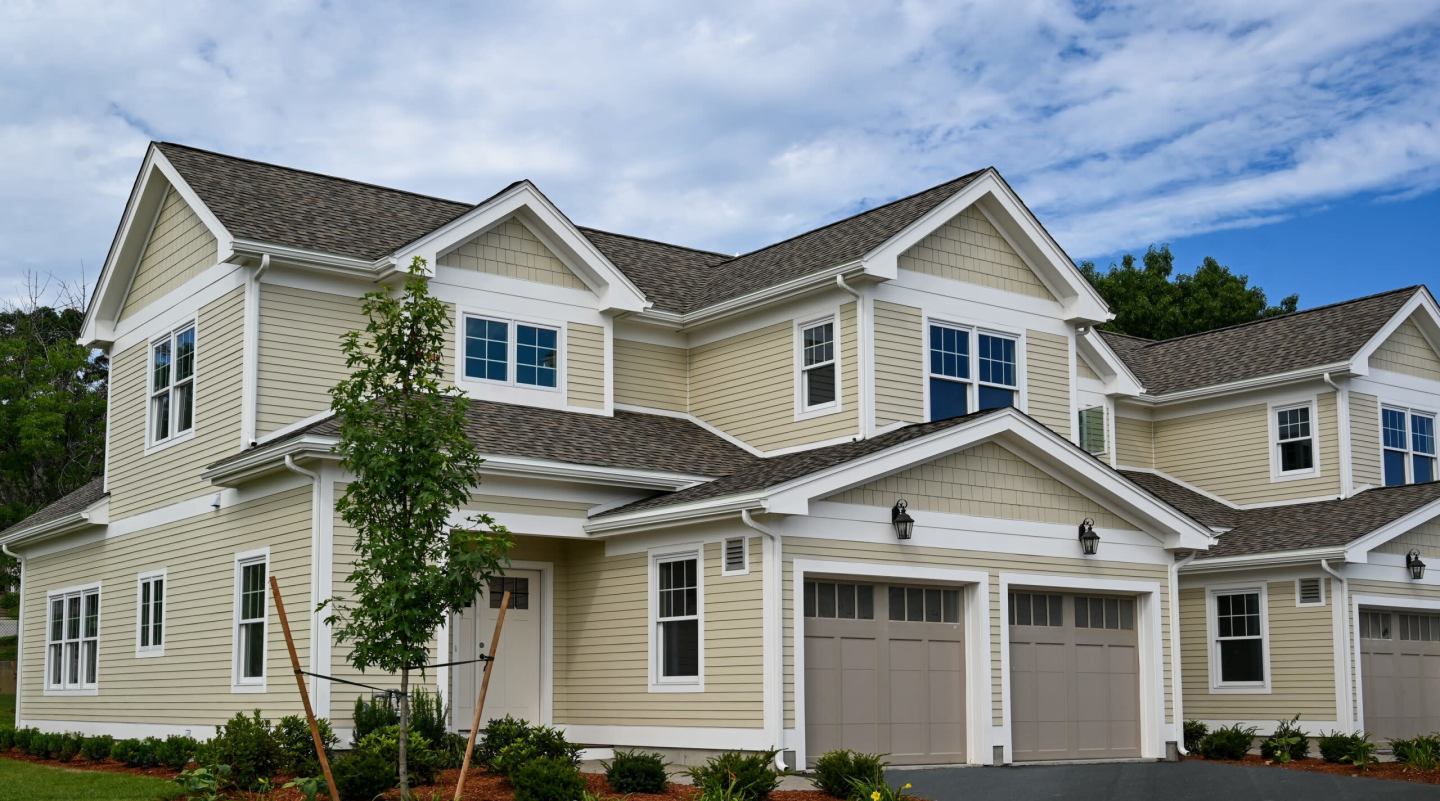 Townhomes at 285 Image 14