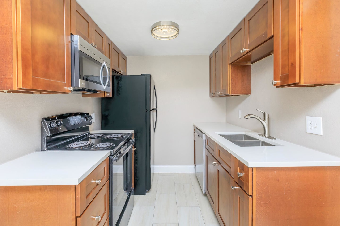 Manchester House Apartments Image 17
