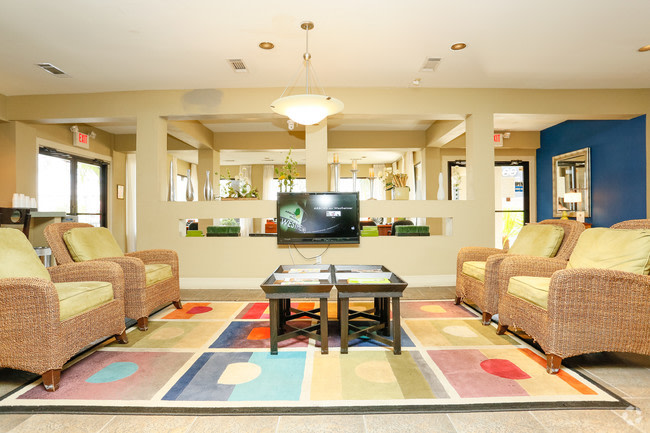 The Arbors on Westheimer Image 3