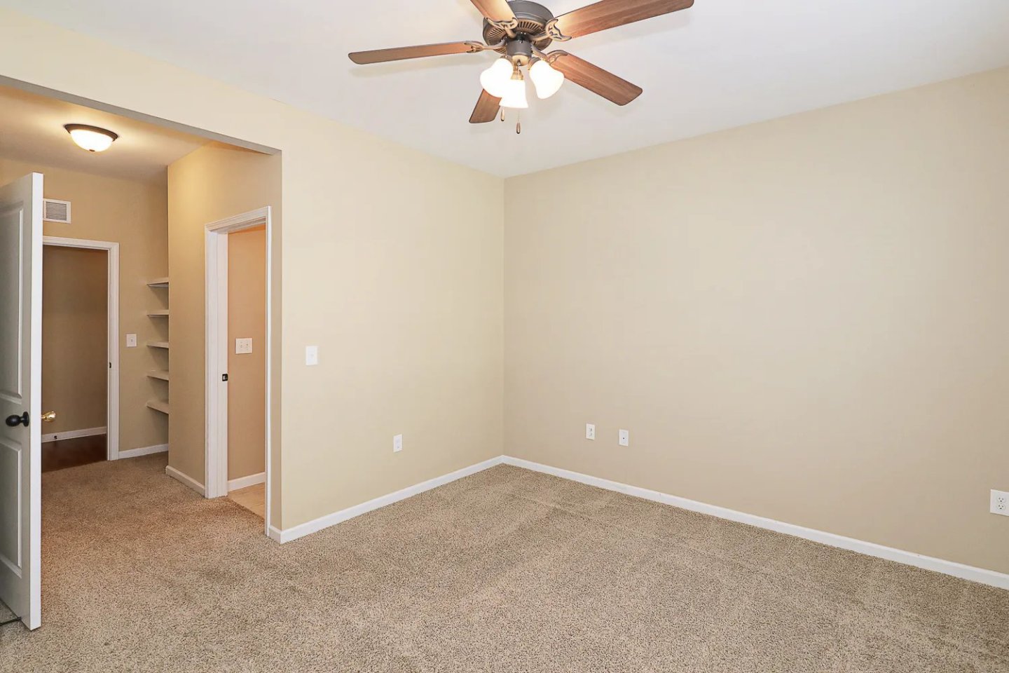 Cumberland Trace Village Image 15