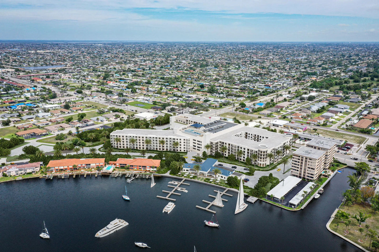 Bimini Square Image 5