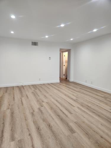 9414 Van Nuys Boulevard Image 5