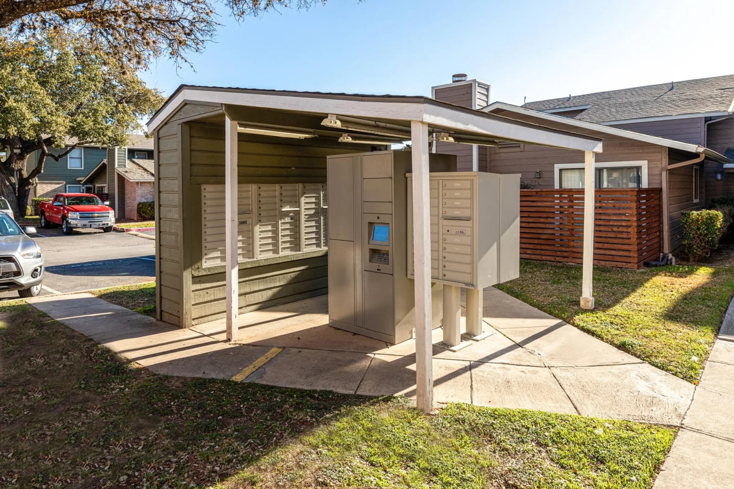 The Camaron Townhomes & Flats Image 22