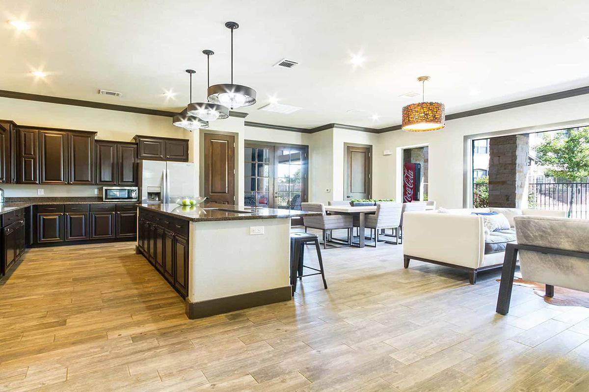 Town Creek Village Image 18
