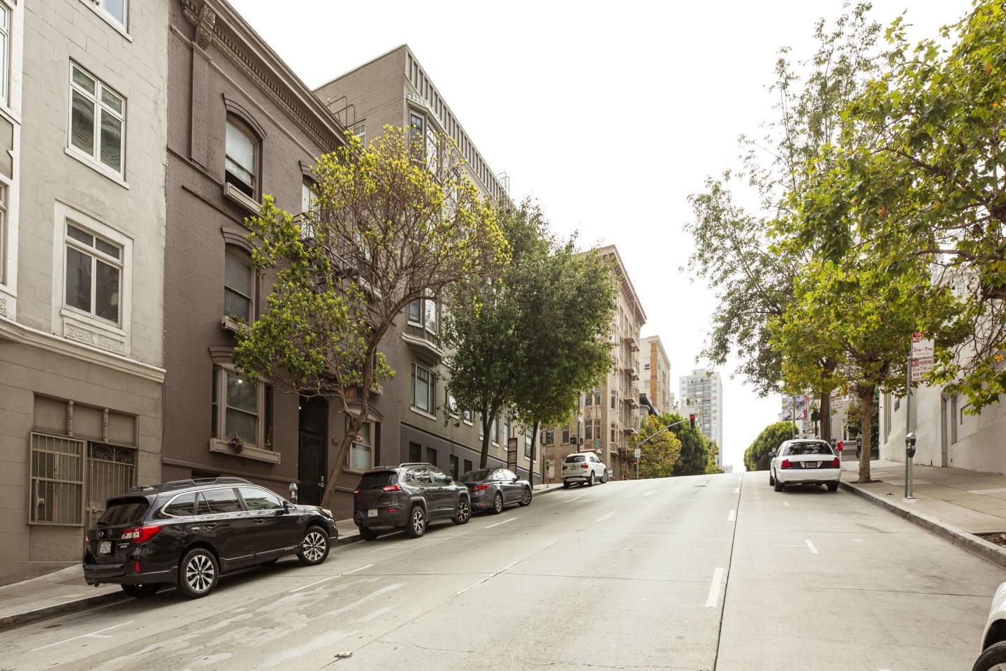665 Pine Street Image 4