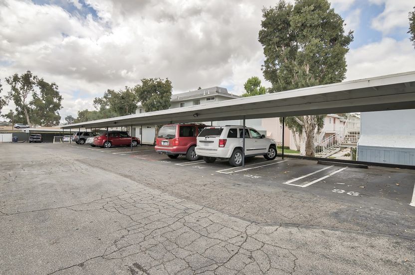 Linda Vista Village Image 16