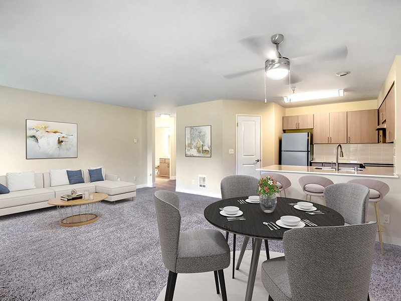 Creekside Village Image 29
