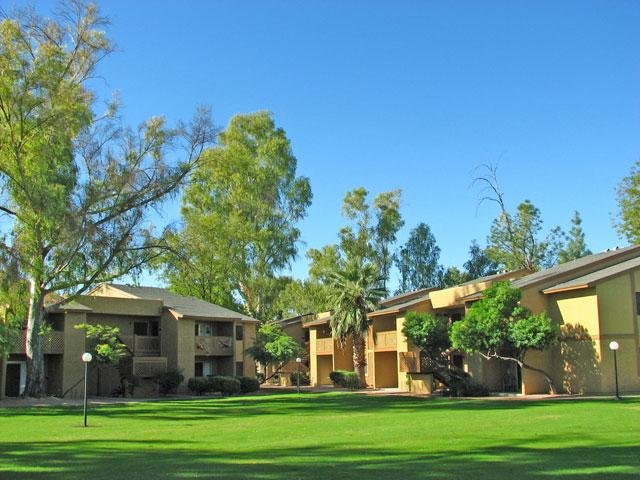 Garden Place Image 19
