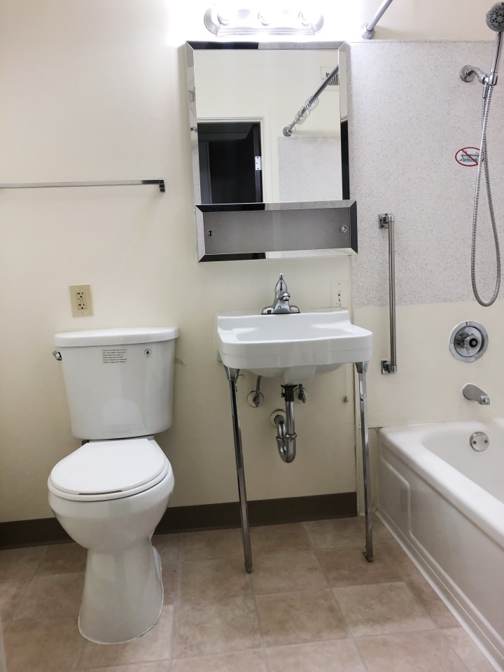 Senior Housing - Rose of Sharon Image 20