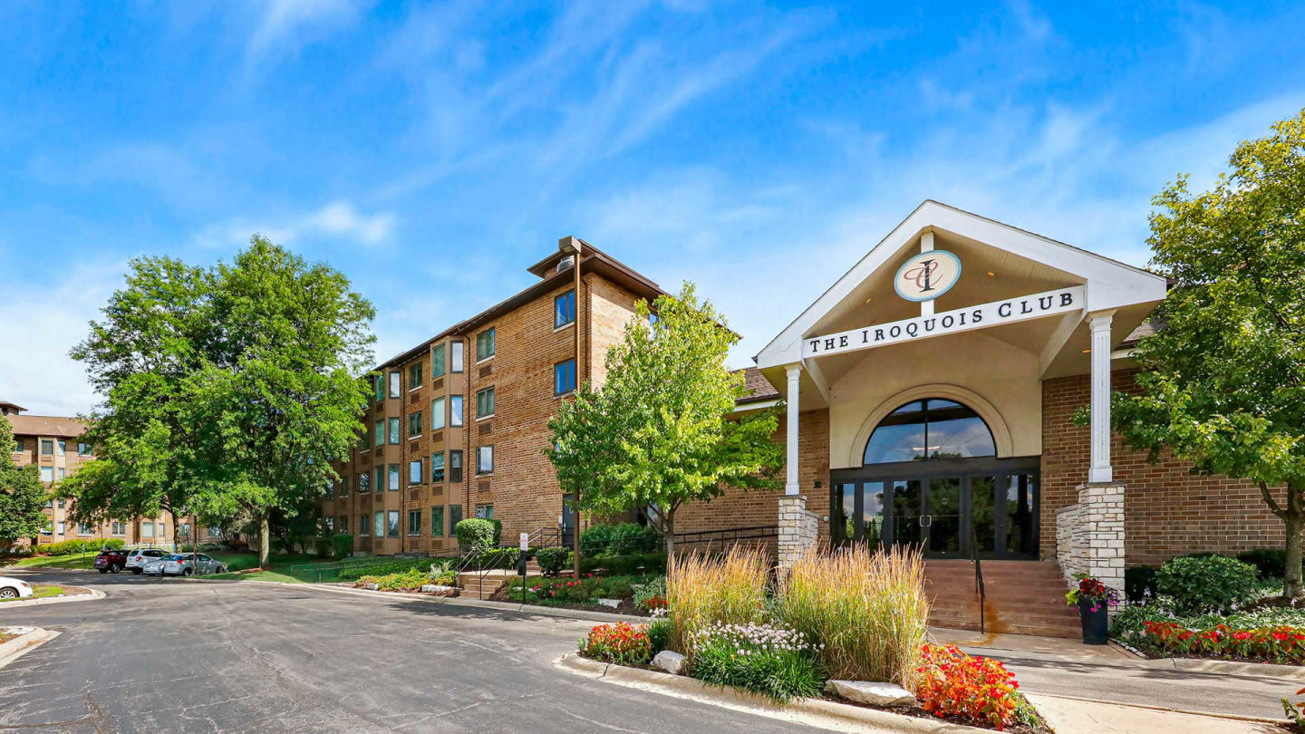 The Iroquois Club Apartments Image 22