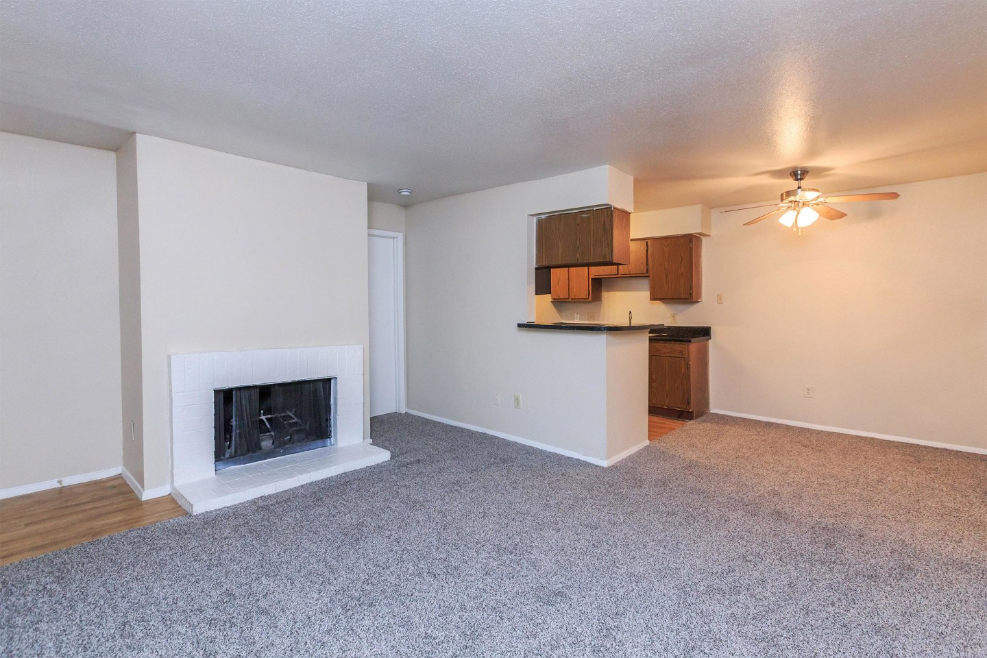 Stone Hollow Apartments Image 16