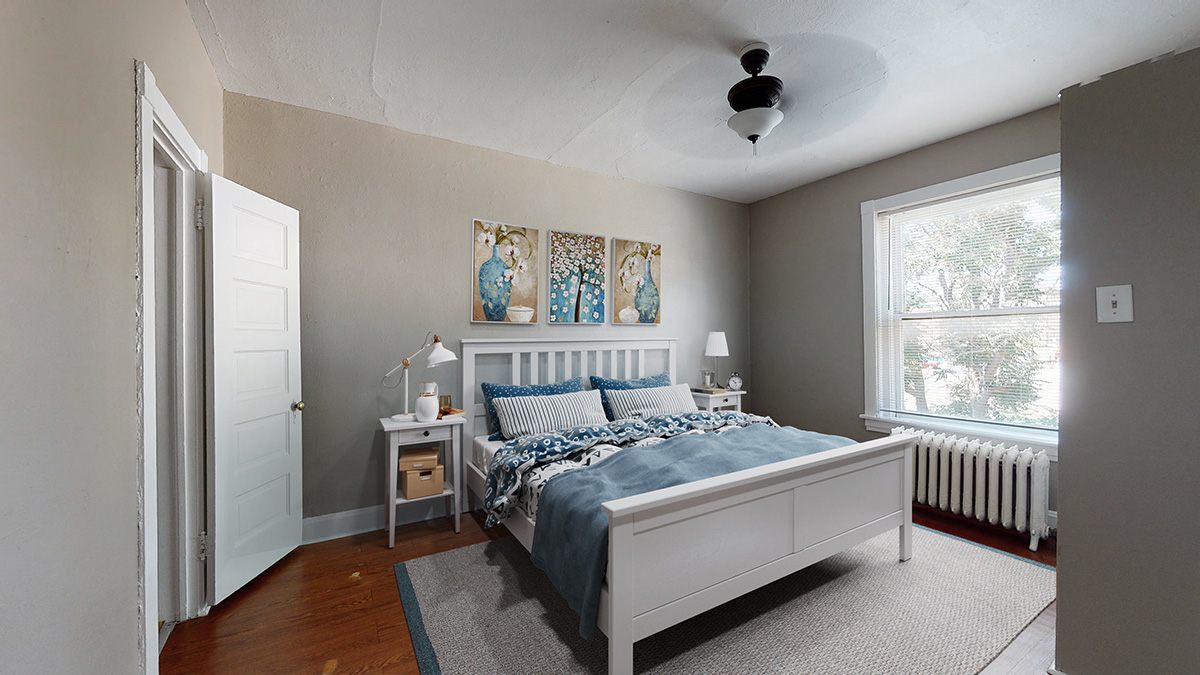 725 Logan Image 1
