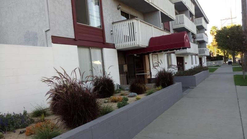 Newport Plaza Image 5
