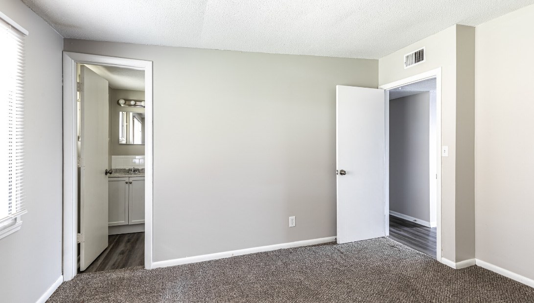 Stonleigh Apartments Image 6